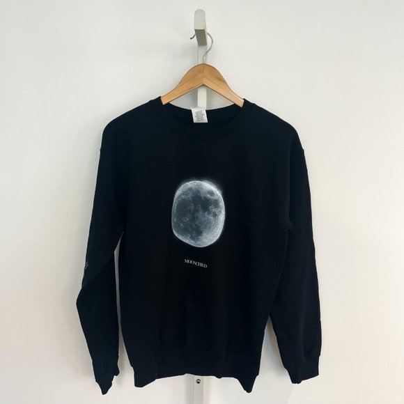 Moonchild Graphic Sweatshirt + Autographed Poster - Picture 2 of 3